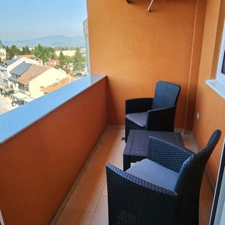 Brand New Two Bedroom And One Living Room Apartment In A Great Location! Σαράγεβο Εξωτερικό φωτογραφία